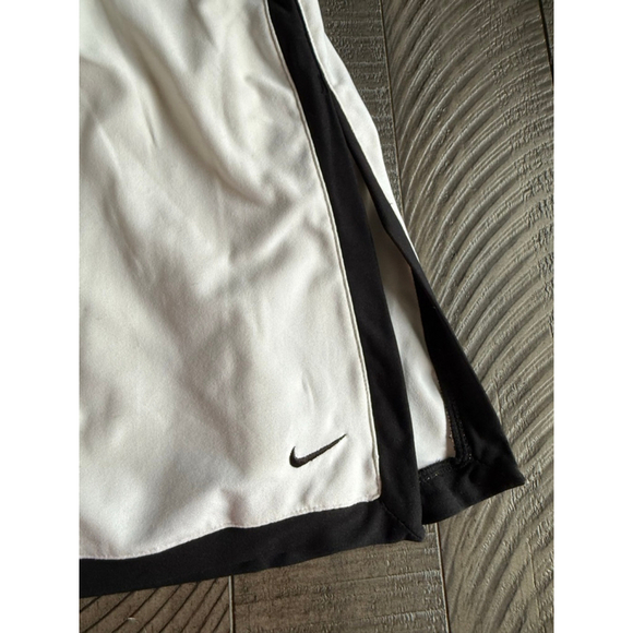 Nike Dri-FIT White Black Trim Skort | Built-in Shorts | Size L (12–14) - Picture 3 of 7